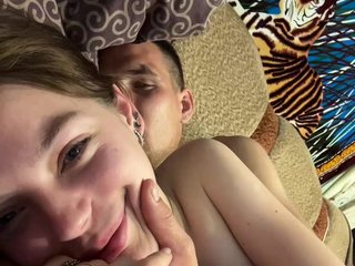 LuXuRyVN Porn Show
