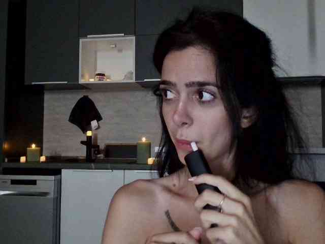 BrunetteGloriya BrunetteGloriya