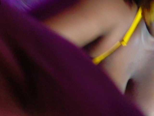 ebony-NeighborMoans's BongaCams show and profile