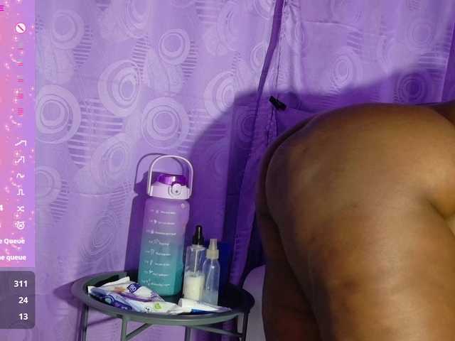 ebony-NeighborMoans's BongaCams show and profile