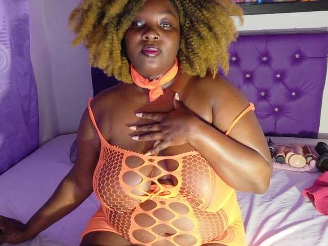ebony-NeighborMoans's BongaCams show and profile