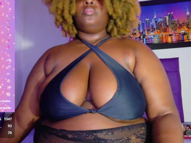 ebony-NeighborMoans's BongaCams show and profile