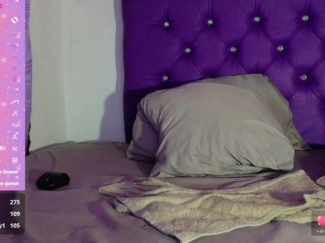 ebony-NeighborMoans's BongaCams show and profile