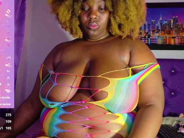 ebony-NeighborMoans webcam