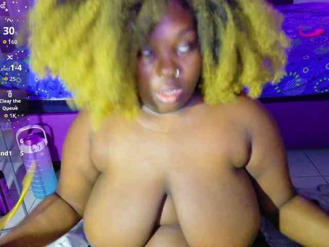 ebony-NeighborMoans webcam