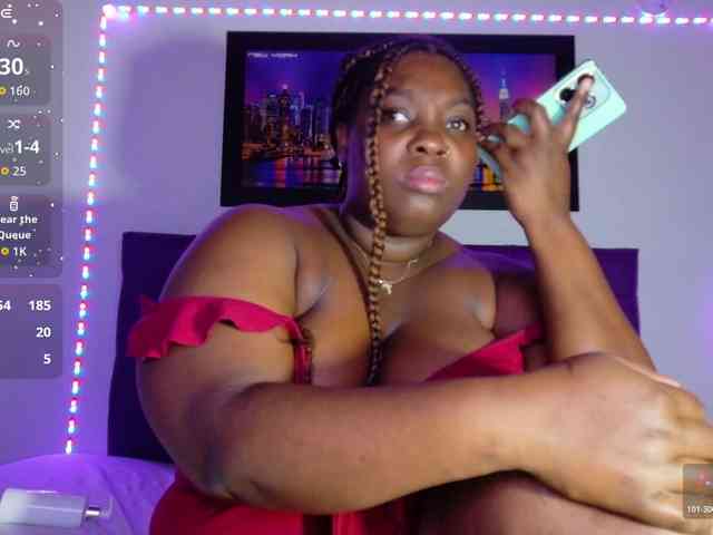 ebony-NeighborMoans webcam