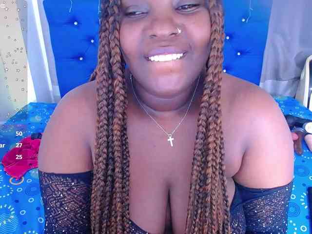 ebony-NeighborMoans webcam