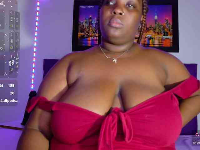 ebony-NeighborMoans webcam