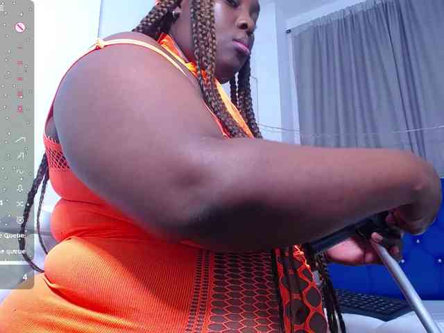 ebony-NeighborMoans webcam