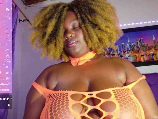 ebony-NeighborMoans webcam