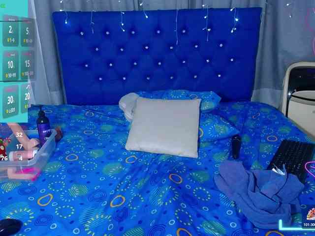 ebony-NeighborMoans webcam