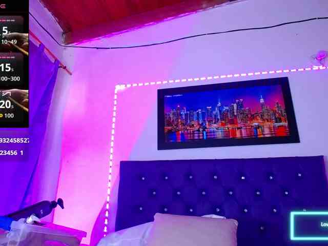 ebony-NeighborMoans webcam