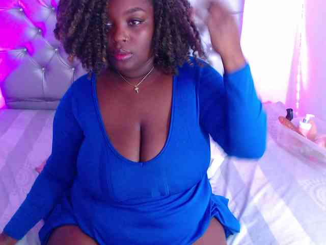 ebony-NeighborMoans ebony-NeighborMoans
