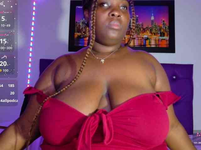 ebony-NeighborMoans webcam