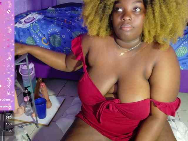 ebony-NeighborMoans webcam