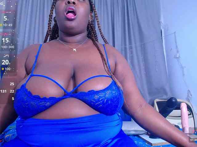 ebony-NeighborMoans webcam
