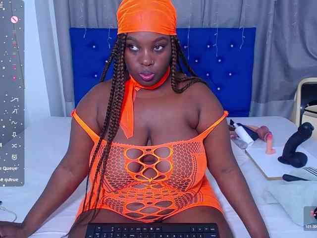 ebony-NeighborMoans webcam