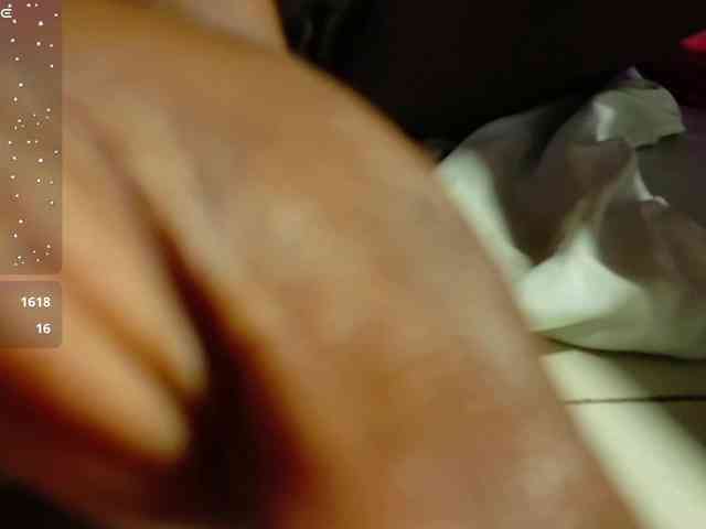 ebony-NeighborMoans webcam