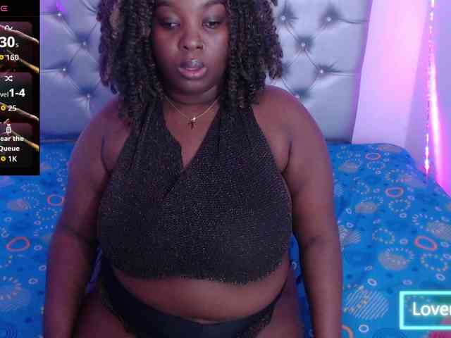ebony-NeighborMoans webcam