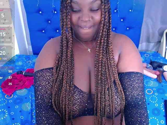 ebony-NeighborMoans webcam