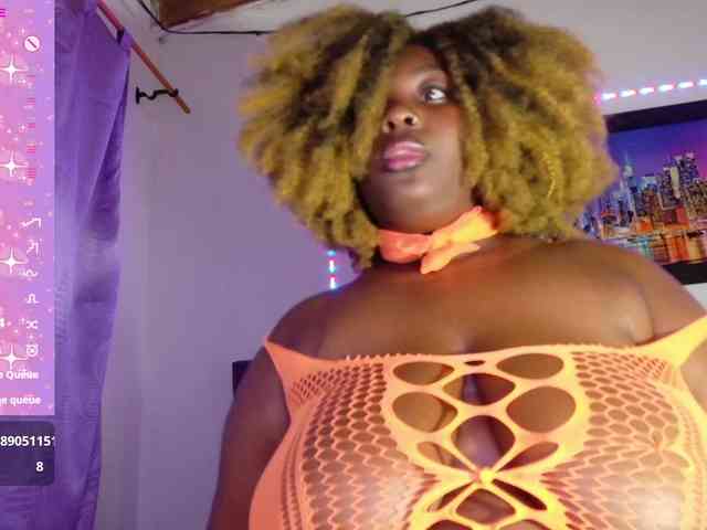 ebony-NeighborMoans webcam