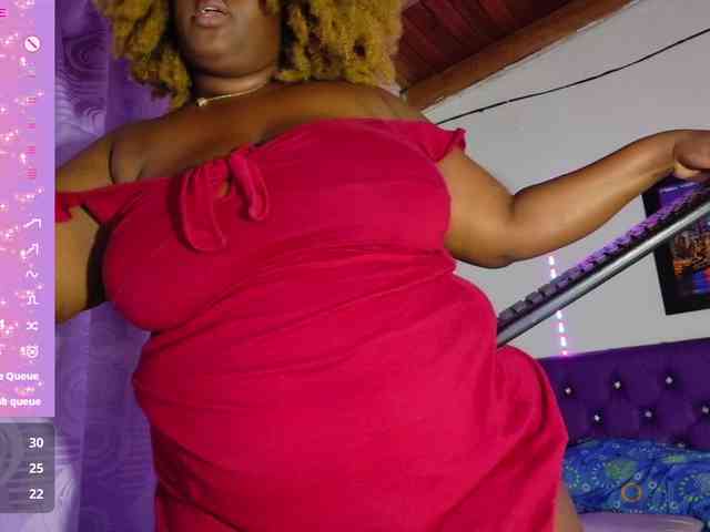 ebony-NeighborMoans webcam