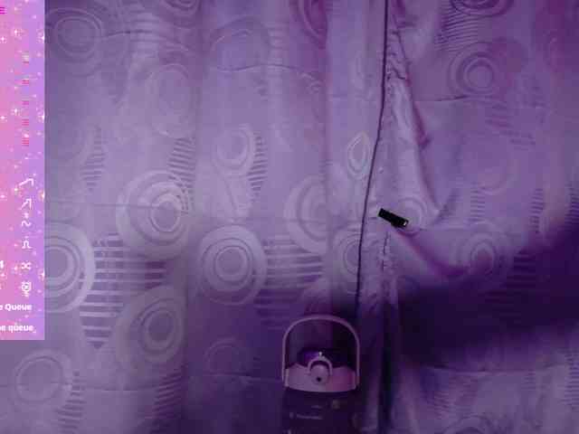 ebony-NeighborMoans webcam