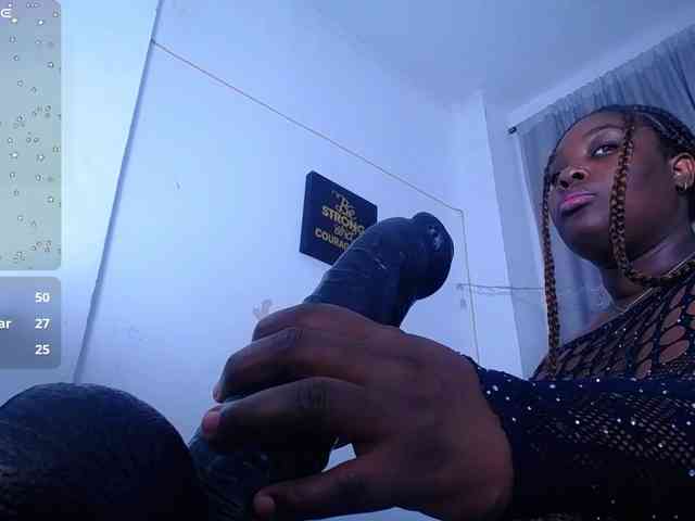 ebony-NeighborMoans webcam