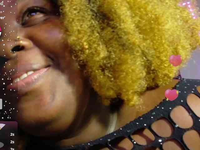 ebony-NeighborMoans webcam