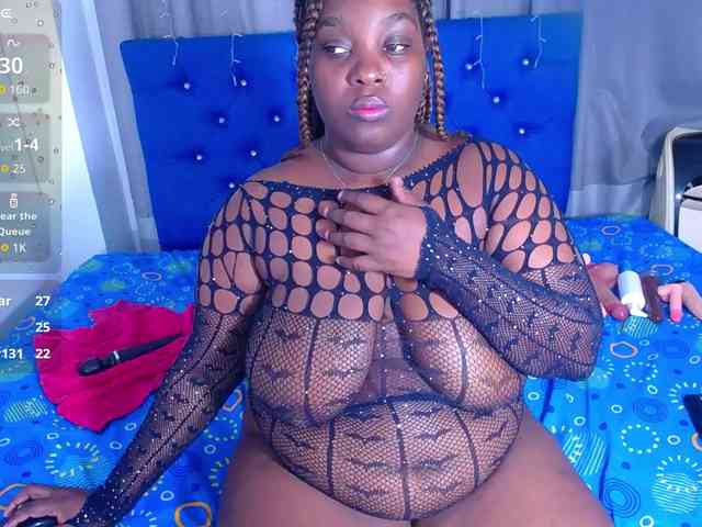 ebony-NeighborMoans webcam