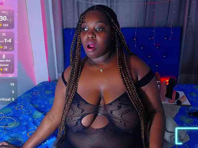 ebony-NeighborMoans webcam