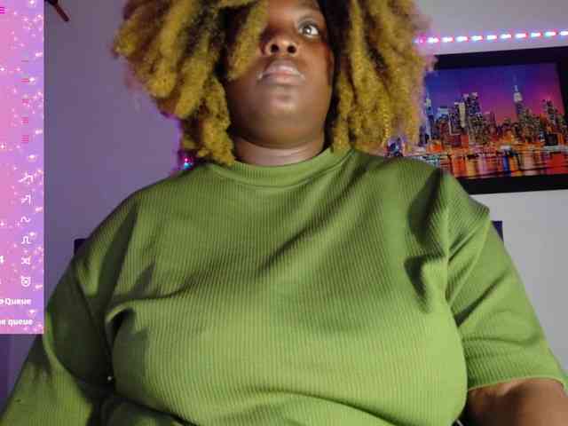 ebony-NeighborMoans webcam