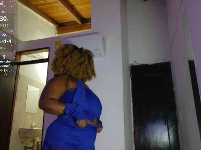 ebony-NeighborMoans webcam