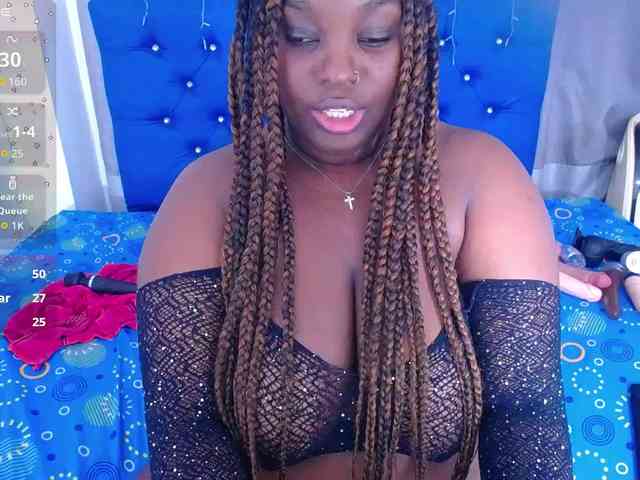 ebony-NeighborMoans webcam