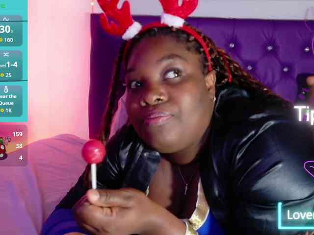 ebony-NeighborMoans webcam