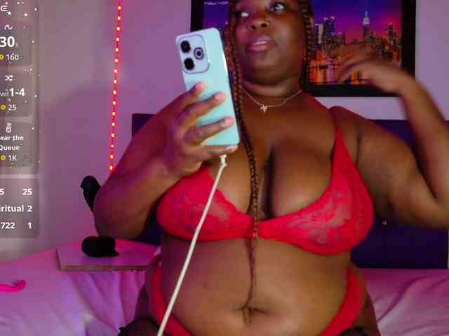 ebony-NeighborMoans webcam