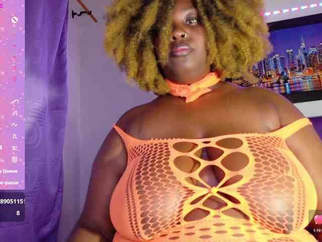 ebony-NeighborMoans webcam