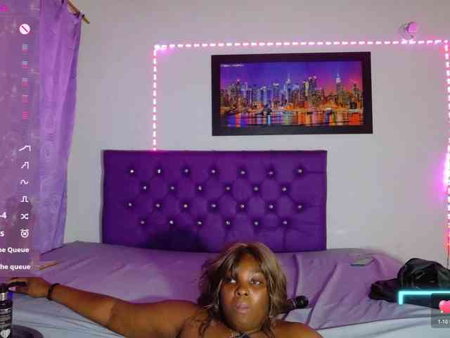 ebony-NeighborMoans webcam