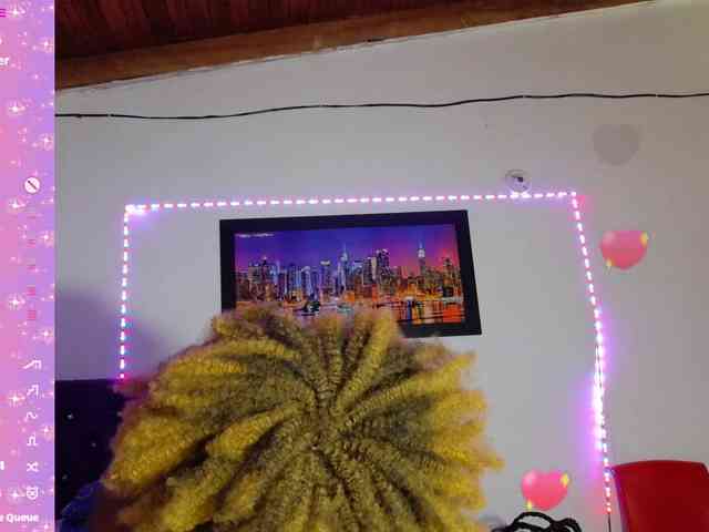 ebony-NeighborMoans webcam