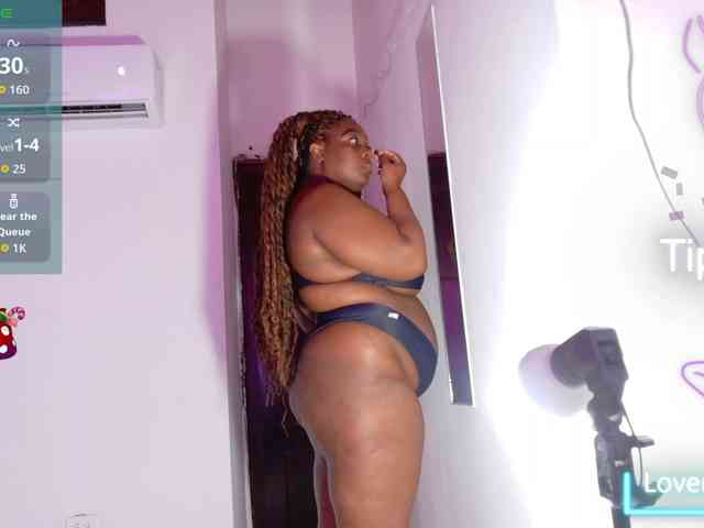 ebony-NeighborMoans ebony-NeighborMoans