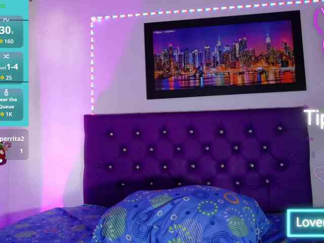 ebony-NeighborMoans webcam