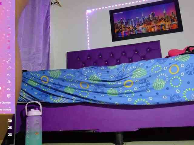 ebony-NeighborMoans webcam