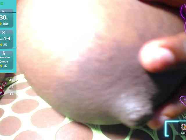 ebony-NeighborMoans webcam