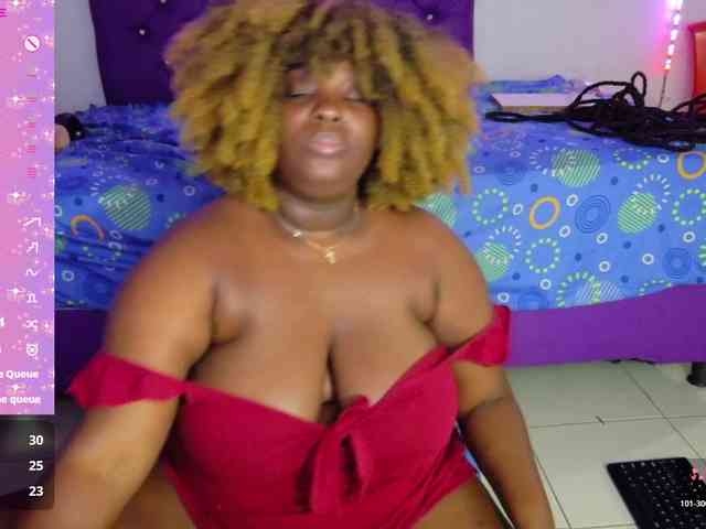 ebony-NeighborMoans webcam