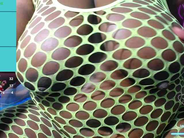 ebony-NeighborMoans webcam