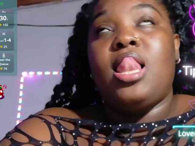 ebony-NeighborMoans webcam