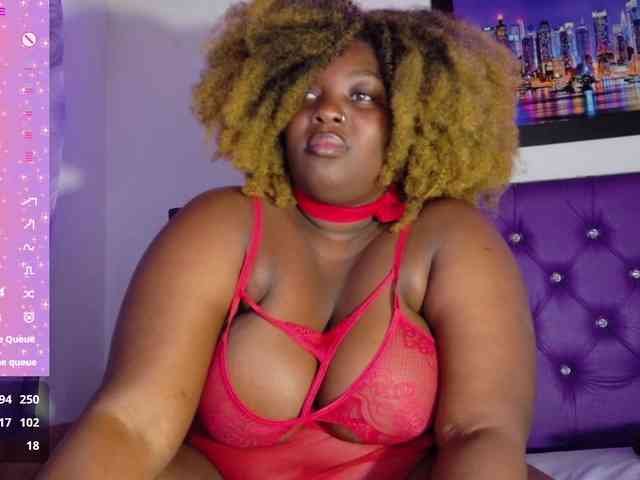 ebony-NeighborMoans webcam