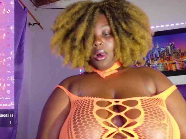 ebony-NeighborMoans webcam