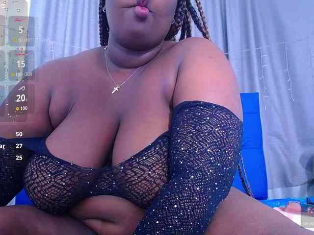 ebony-NeighborMoans webcam