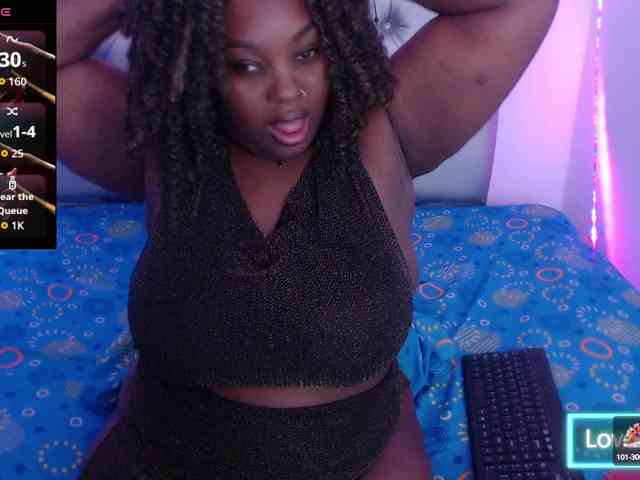 ebony-NeighborMoans webcam